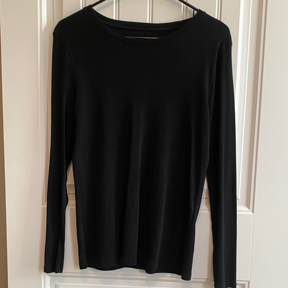 Merona Elegant Black Long Sleeve Tee - Picture 1 of 4